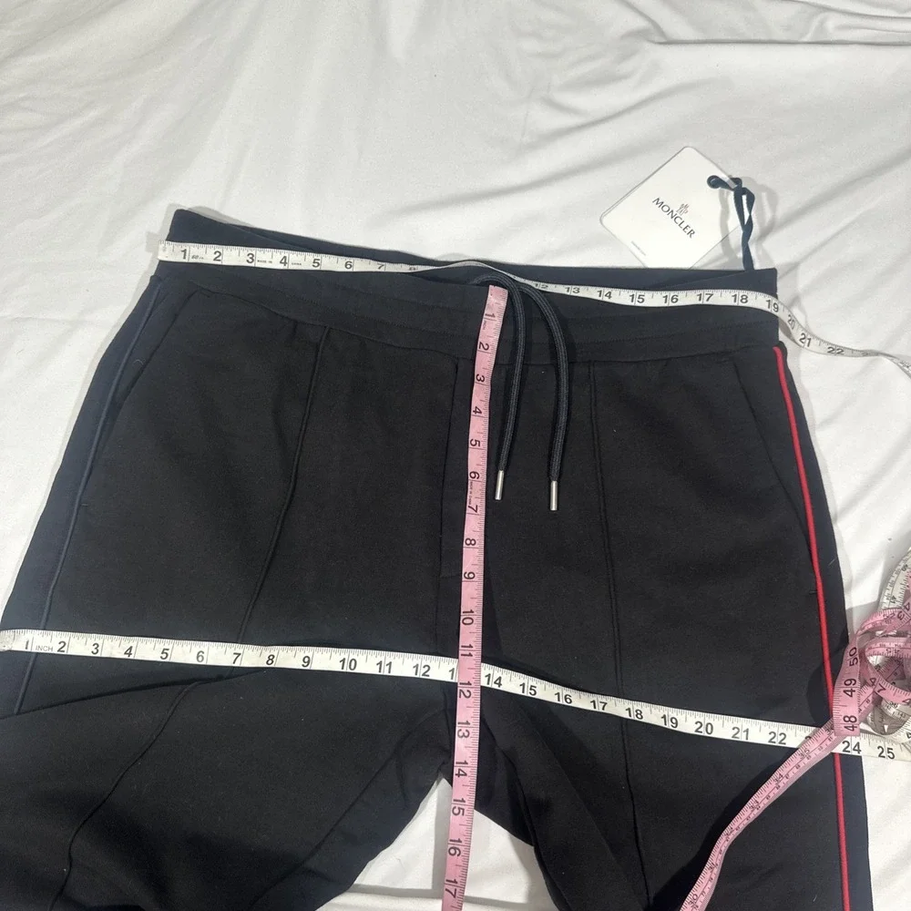 NWT $690 Moncler [ XXL ] Embroidered Logo Sweatpants in Black‎ #J1971